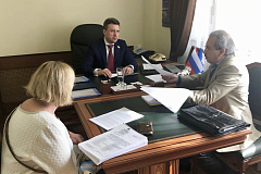 АНАТОЛИЙ ВЫБОРНЫЙ: «Парламентский контроль активно включен в решение проблем дольщиков» 