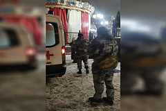 Столичные росгвардейцы оказали помощь девушке с переломом ноги