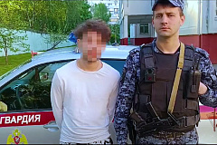 Московские росгвардейцы задержали мужчину с мефедроном
